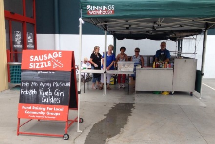 WDMHS_Bunnings Sausage Sizzle_21015-02-07